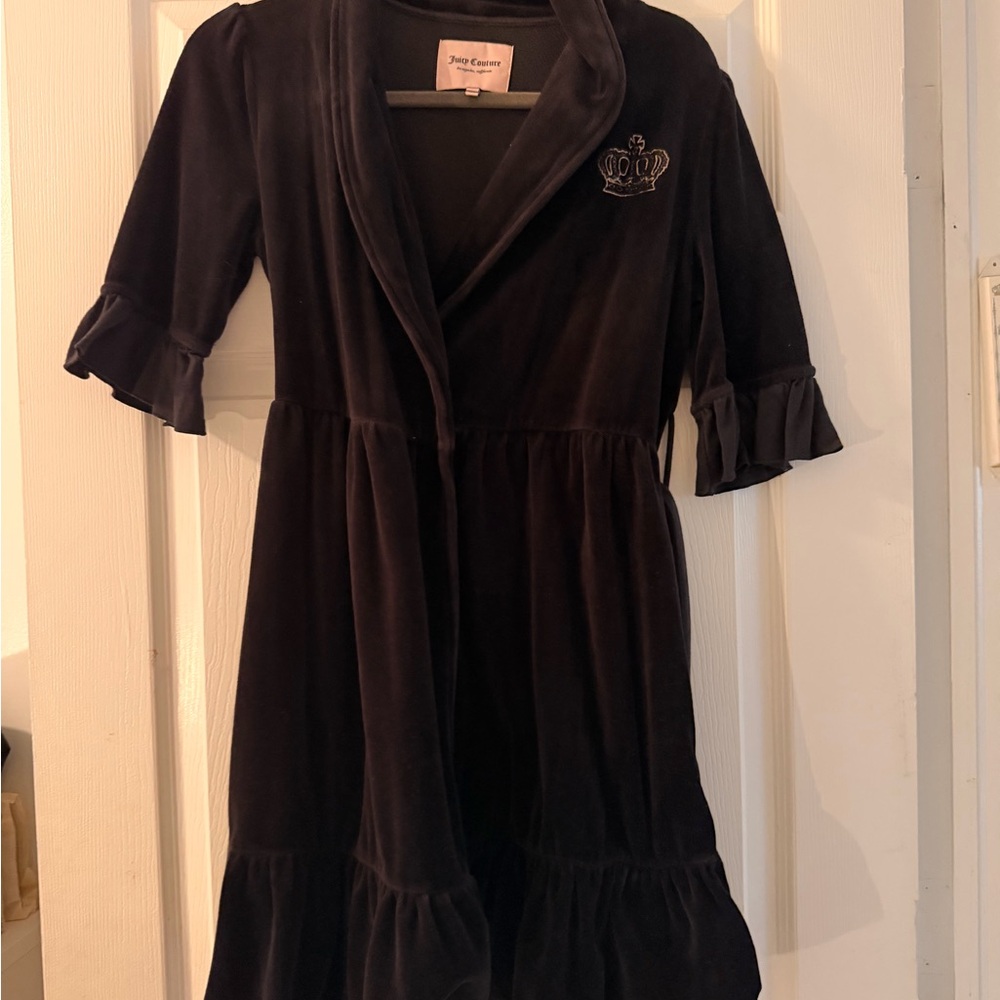 Juicy Couture Black robe with Ruffle Sleeves